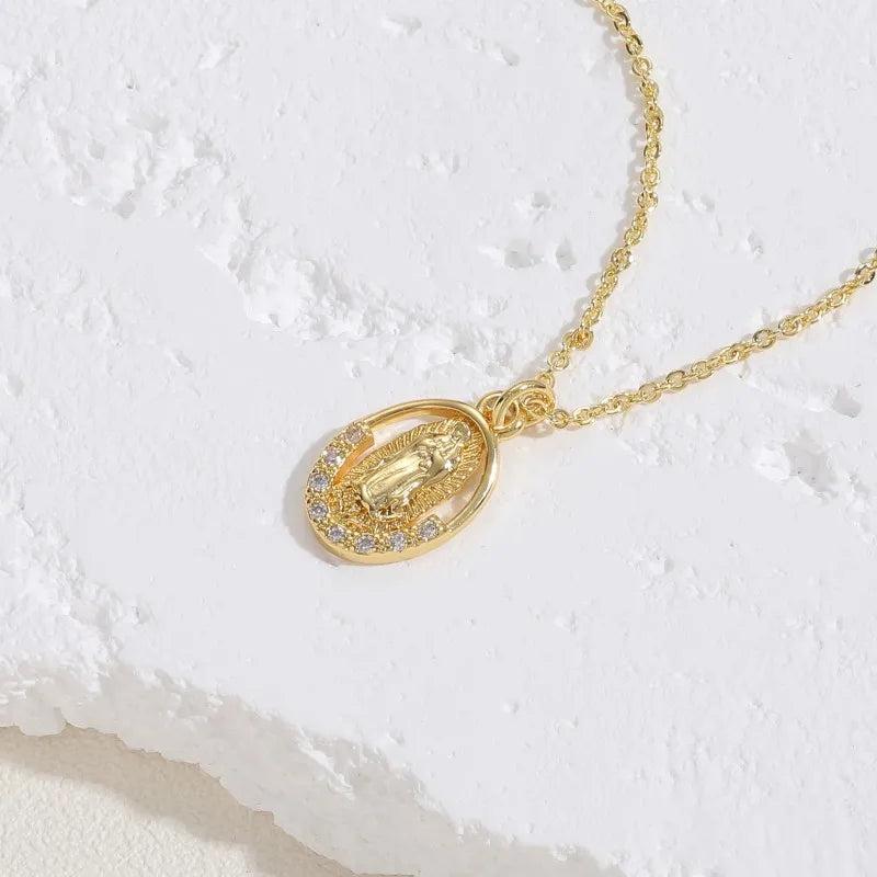 cute simple style commute human crown copper 14k gold plated white gold plated zircon pendant necklace