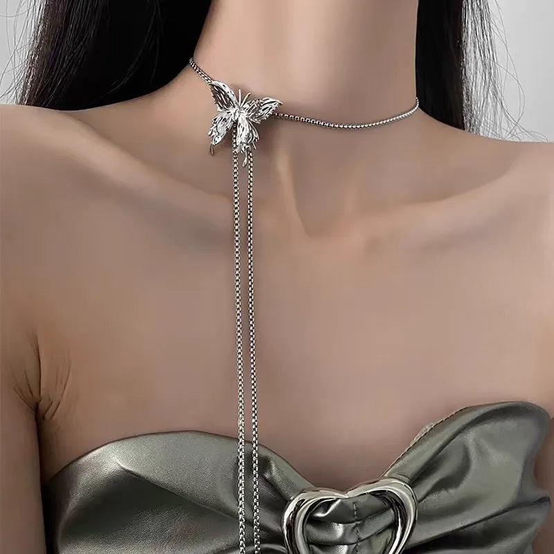 Simple Style Classic Style Solid Color Silver Plated 304 Stainless Steel Alloy Necklace